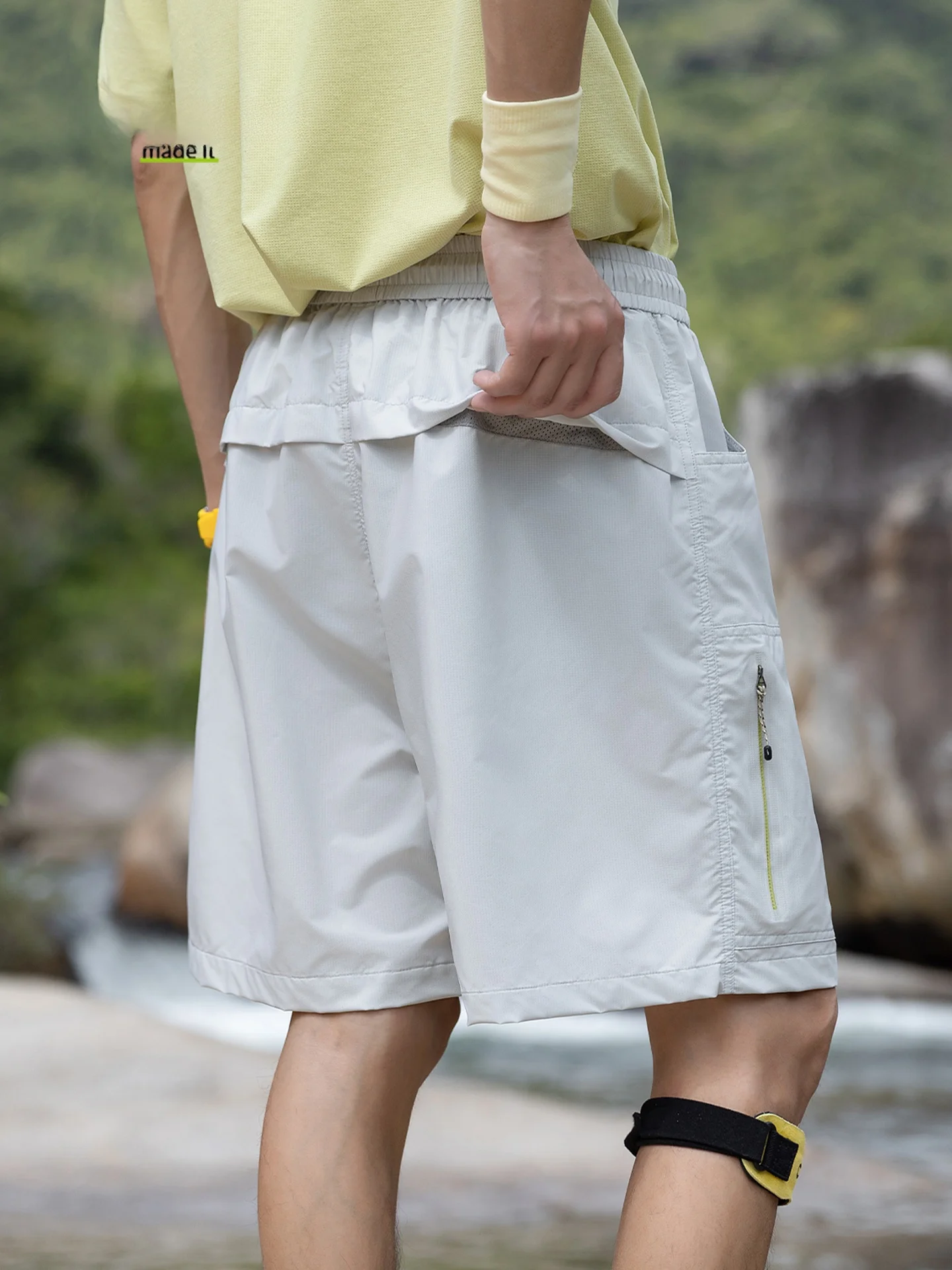 

MMOPTOP Men's Casual Five-Quarter Pants Summer Iron-Free Micro-Stretch Outdoor Quick-Dry Breathable Loose Straight Leg Trousers