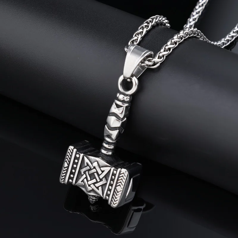 Copper electroplated gold new model hot-selling in-stock vintage domineering Viking Thor's hammer non-fading pendant wholesale c