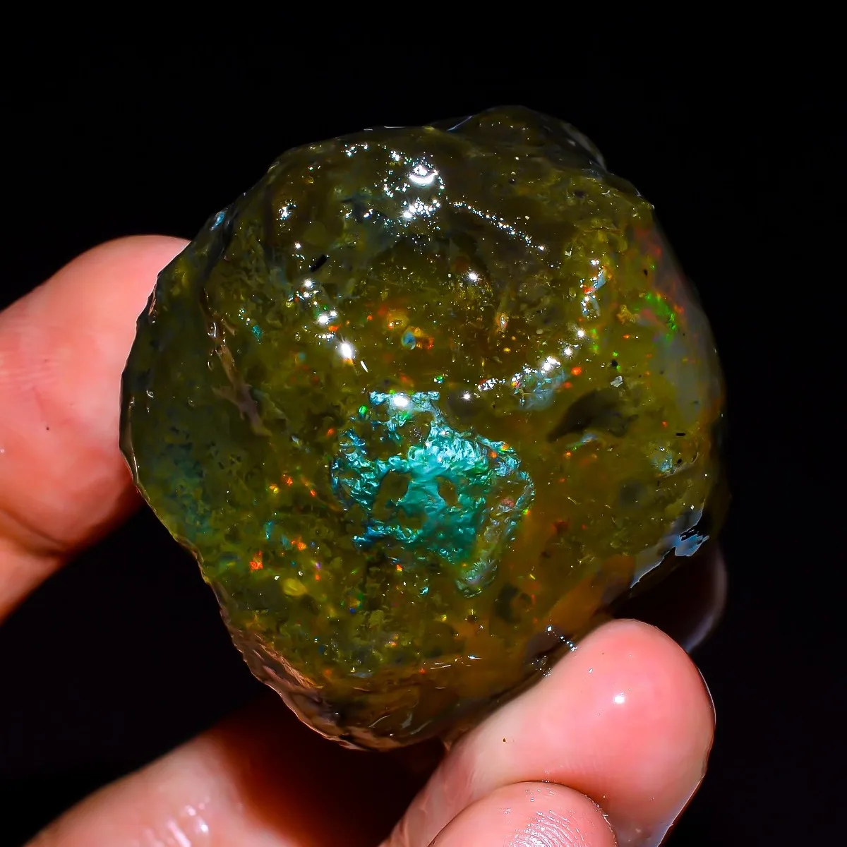 Natural Ethiopian Welo Opal Rough Raw 25-80CT Fire Gemstone Rainbow Flash Loose Gemstone Mineral Specimen Randomly Selected One