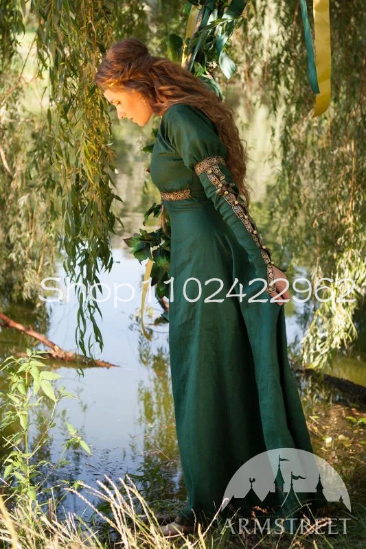 Vintage Hunter Green Renaissance Medieval Evening Dresses Long Sleeve Bustle Renaissance Theater Costume Prom Gown Outfit