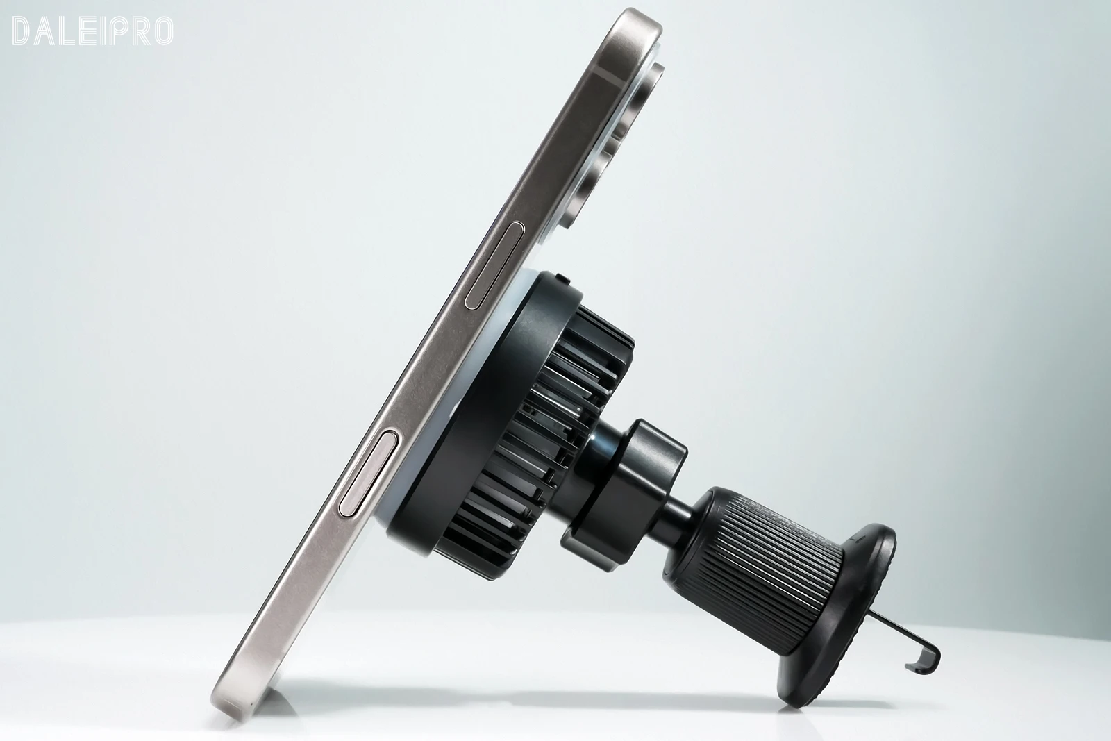 Kühlung Telefon Halter Auto Magnetische Telefon Kühler Halbleiter Aktive Kühler Cool Down Telefon Qi 15W Magsafe Schnelle Drahtlose Ladegerät – Detail 12