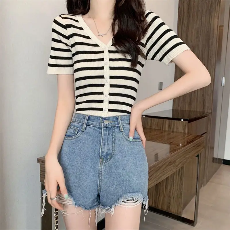 Striped Knitting T-shirt  Women's V-neck Summer Thin New Simple Casual Knitwear Short Sleeve Korean Style Fashion All-Matche Top