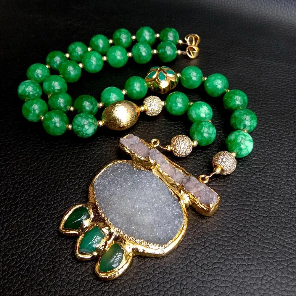 Y·YING Green Jade Agate Druzy Pendant Necklace Semi Precious Stone Jewelry