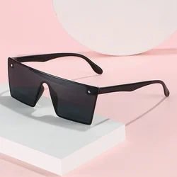 New Square Oversized Sunglasses Women Big Frame Sun Glasses Lady Classics Vintage Rectangle Eyewear UV400 Oculos De Sol