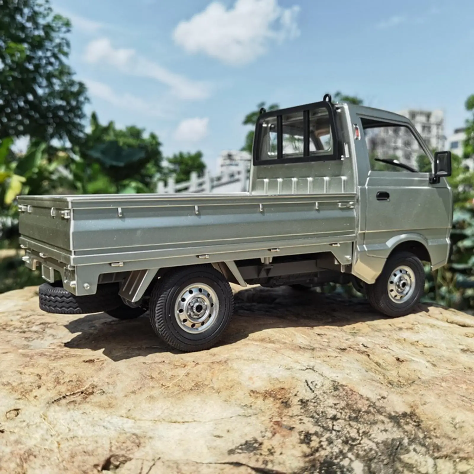 

1:10 RC Toy Truck Car 4WD 4WD Climbing Electric Toy Batteries, Full Charge for