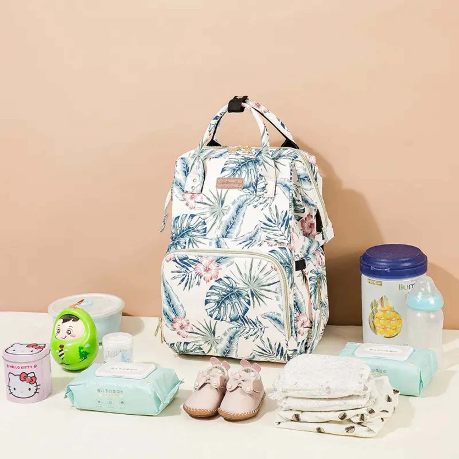 Portable Folding Crib Bed Large-capacity Fashion Mummy Bag  ,Baby Diaper Backpack Female Mommy Outting Lightweight Bag