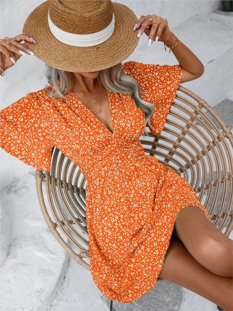 Seksowna mini sukienka z dekoltem w szpic i półrękawkiem z kwiatowym nadrukiem dla kobiet Letnia moda Casual Boho Resort Style Beach Dress Femme