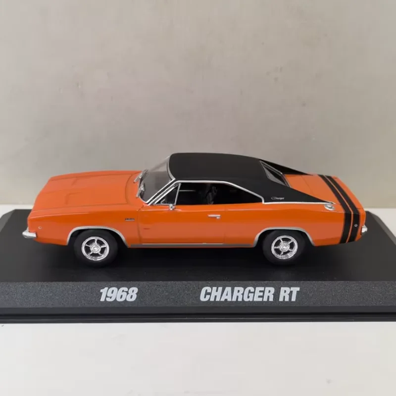 

Зарядное устройство Greenlight в масштабе 1/43 RT 1968, модель автомобиля из сплава, статическая коллекция, украшенные праздничные подарки, игрушки, сувенирный подарок