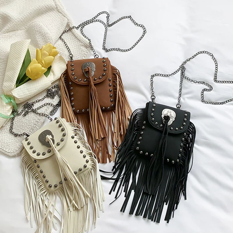 Vintage Leather Women\'s Bag Individual Rivet Tassel Shoulder Bag Chain Crossbody Bag Shopping