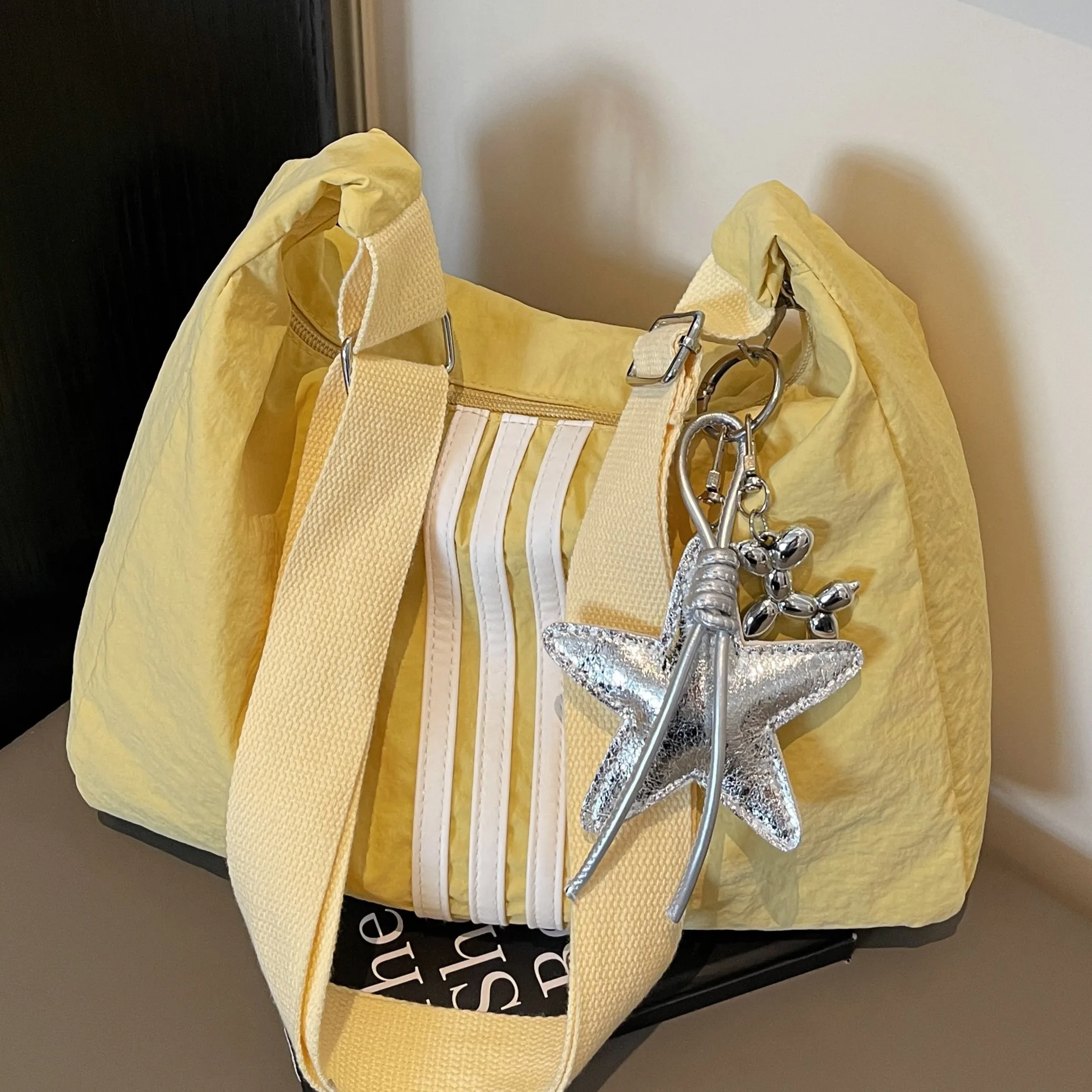 

Vertical Stripe Design Ladies Slant Bag Lightweight Waterproof 2026 Large Capacity Casual Backpack Women's Crossbody Sports Bag