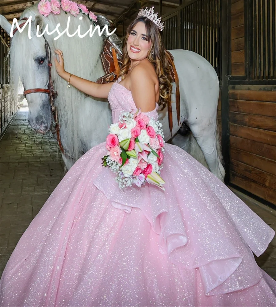 Shiny Pink Quinceanera Dresses Plus Size Beaded Sweet 16 Dress Ball Gown Vestidos De Fiesta Photogragh Birthday Party Customized