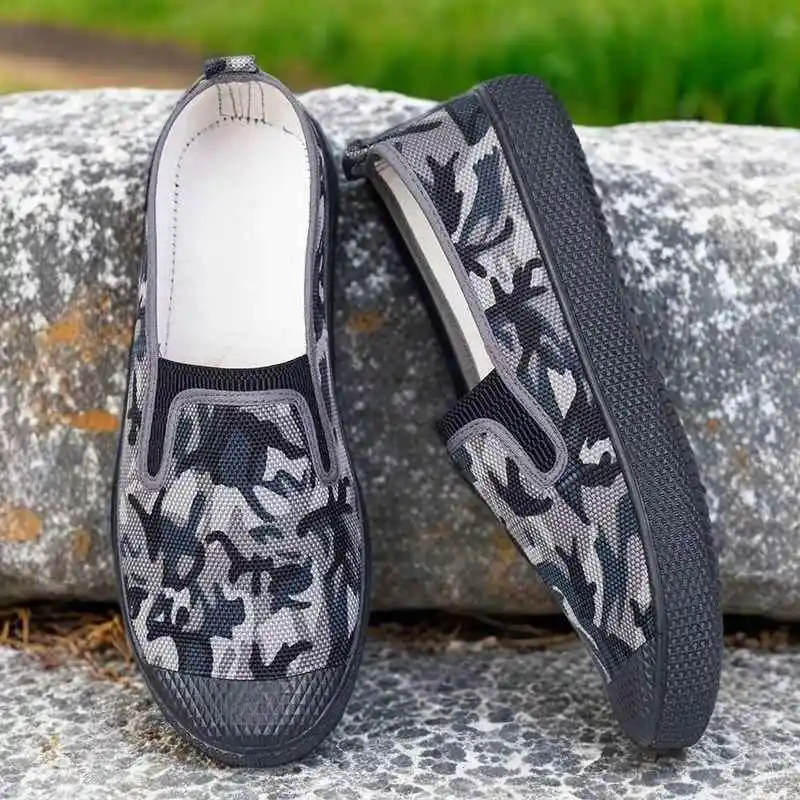 

Мужские рабочие ботинки Liberation: износостойкие, нескользящие, из парусины, без шнурков, с желтым клеевым покрытием, для защиты труда на стройке