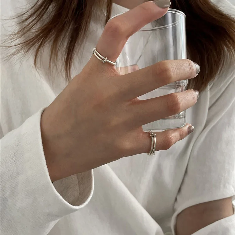 Women's Silver Color Line Adjustable Ring