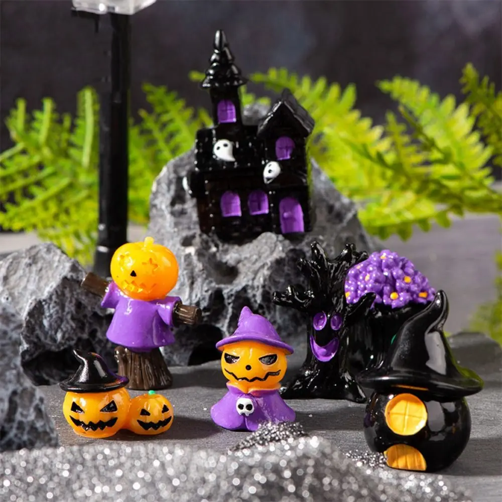 Mini Halloween Miniature Figurine Castle Tree House Bone Skull Cartoon Scary Pumpkin Statue Purple Fairy Garden