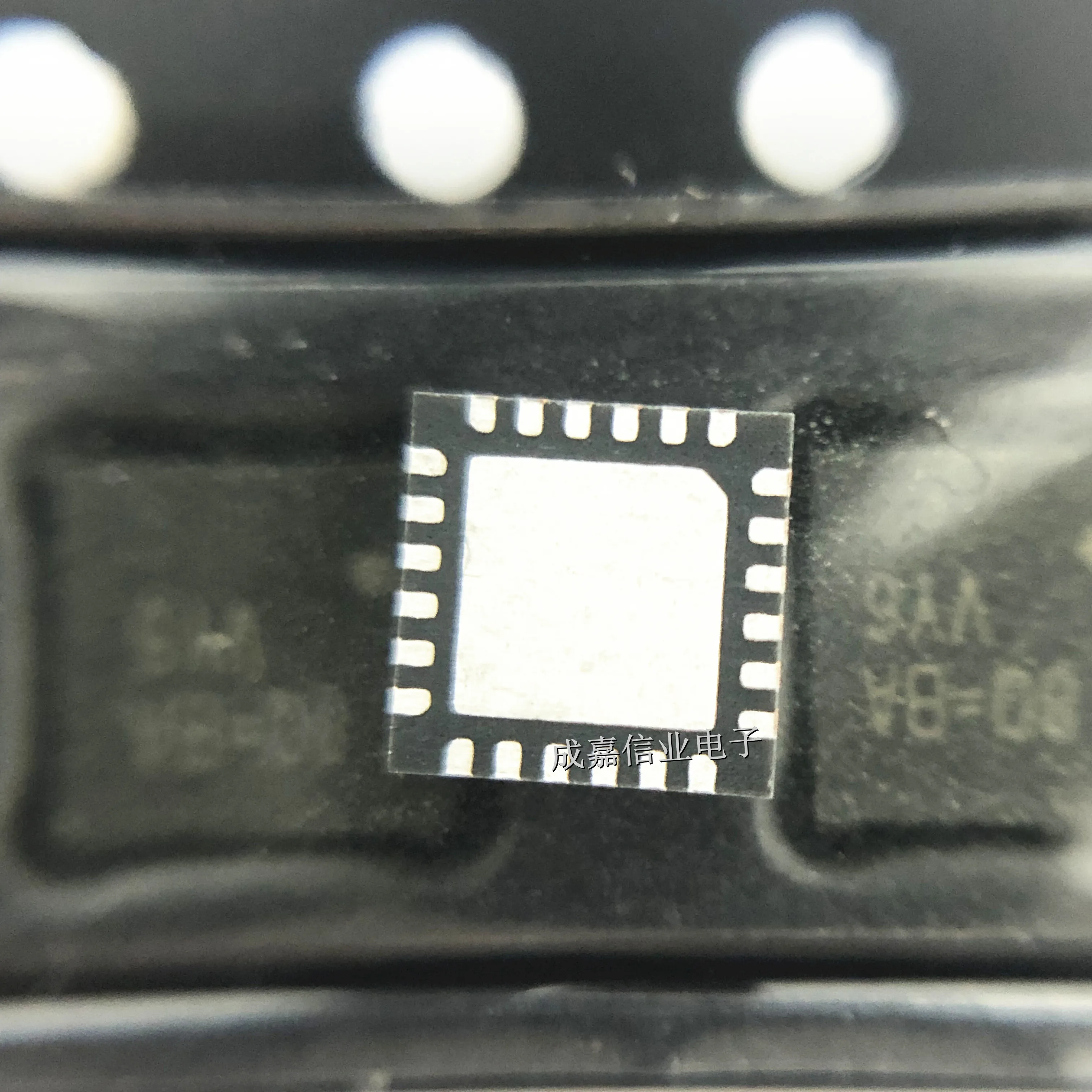 10pcs/Lot RT9471DGQW WQFN-24 MARKING;8Q= Power Management IC Development Tools 3.2A 3.9 V to 13.5 V