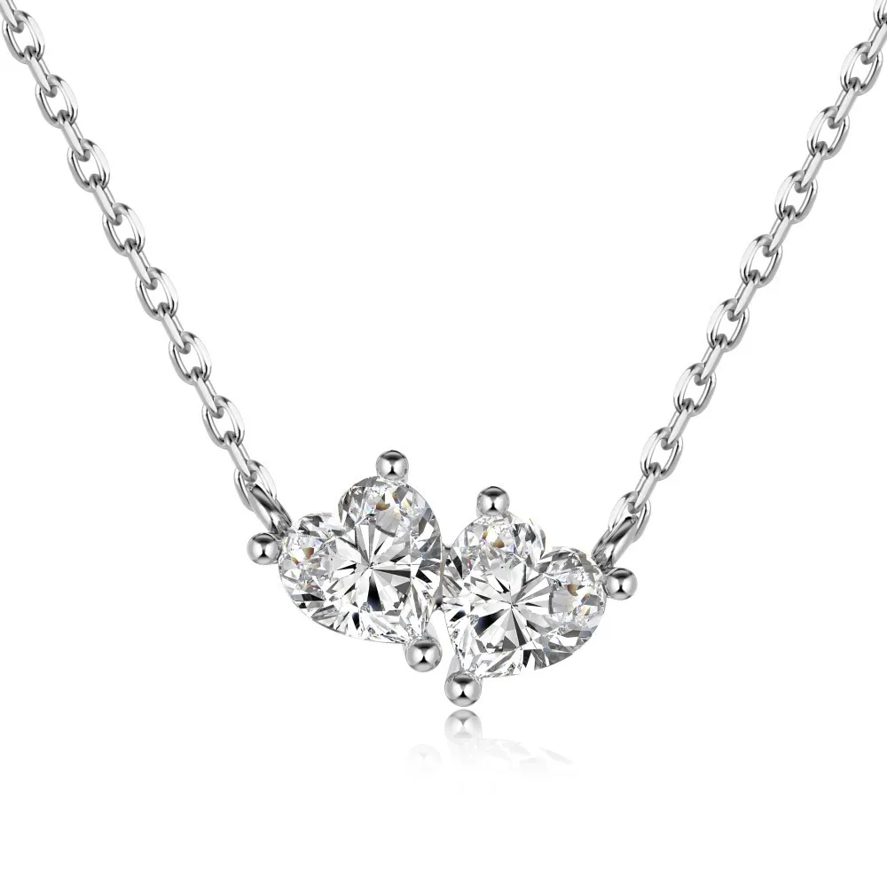 Korean Version of New S925 Sterling Silver Necklace with Fashionable Zirconia Inlay for Women's Hearts