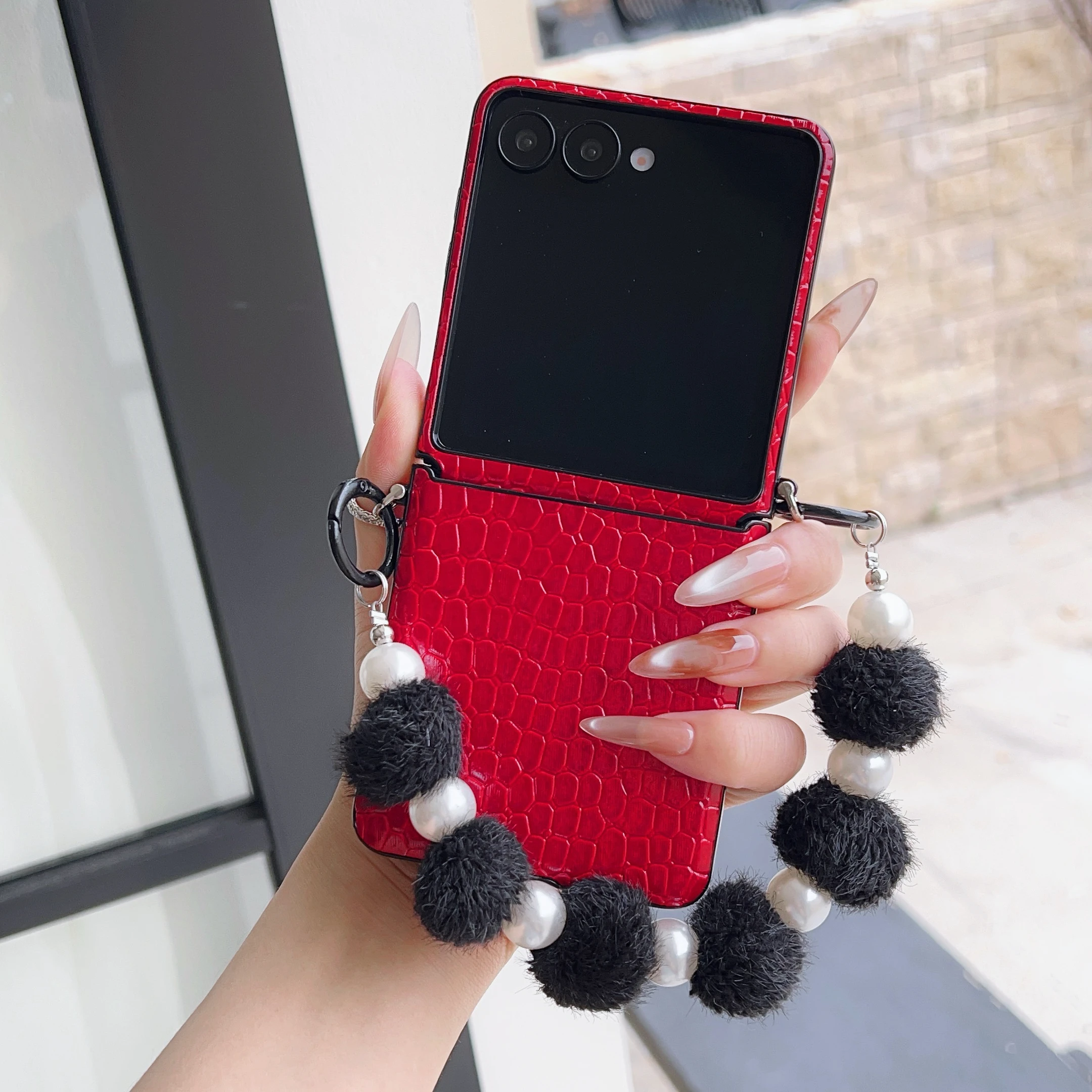 Krokodilleder-Handyhülle für Samsung Galaxy Z Flip 7, 6, 5, 4, 3, niedliches Armband mit Riemenabdeckung für Samsung Flip6, Flip7 FE