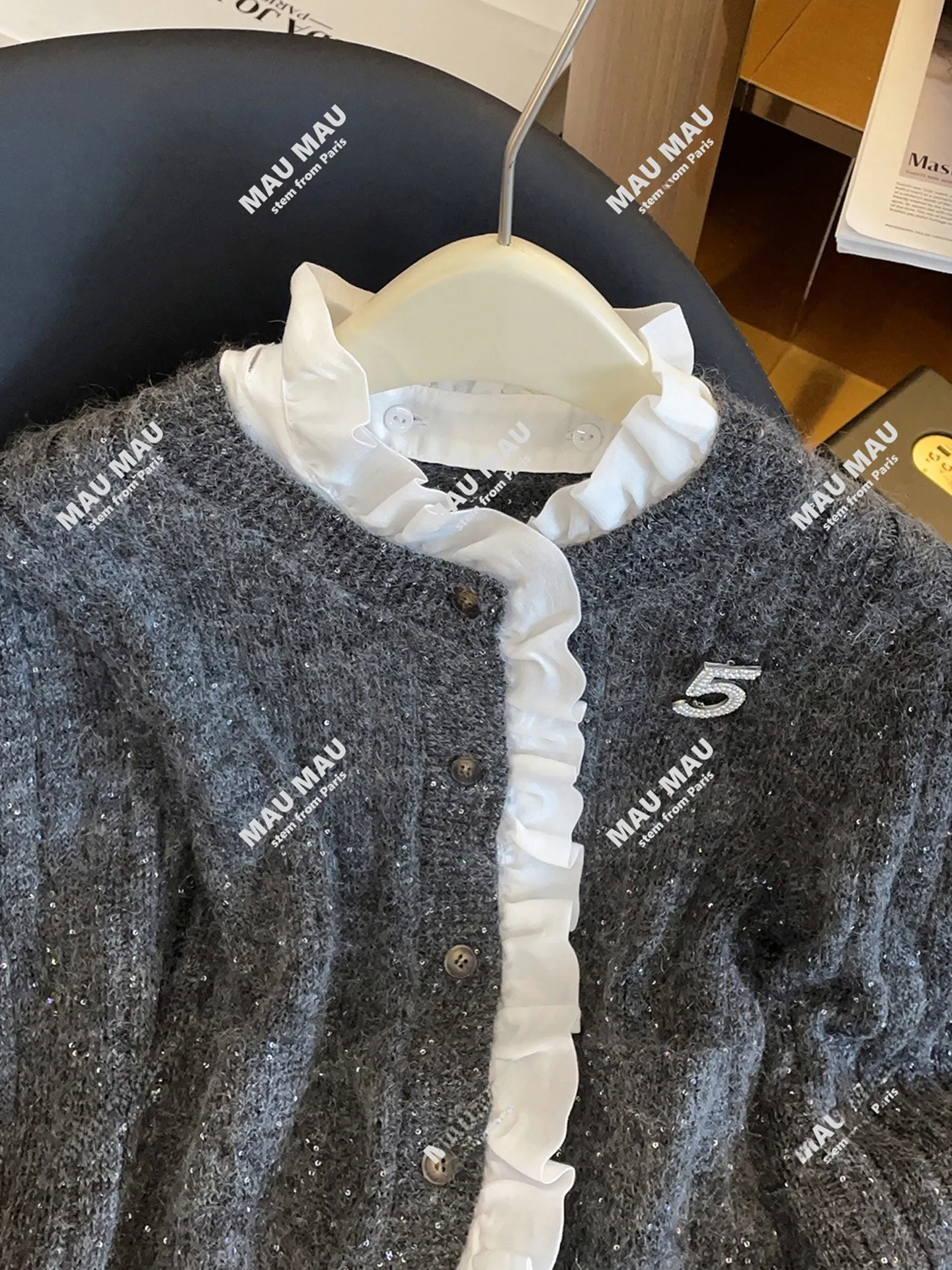 AY 시리즈 우드 에인 시퀸 니트 가디건 탑 하이엔드 여성 패션 남유럽 가을 겨울 출퇴근 스타일 레귤러...