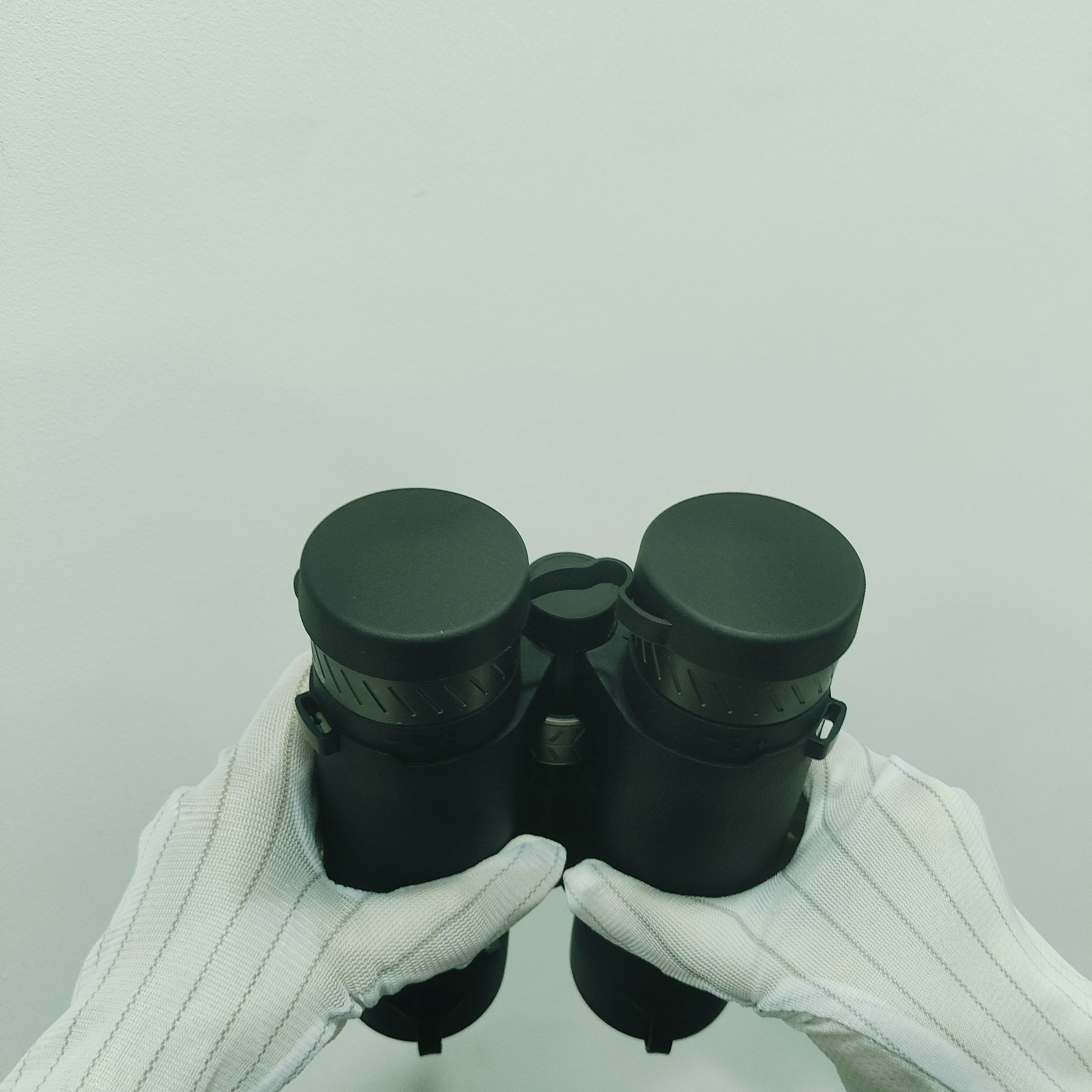 2000m Giant Long Range Binoculars Marine Laser Rangefinder Binoculars 8x40 Zoom Bak4 Prism Binacular Telescope Binoculars