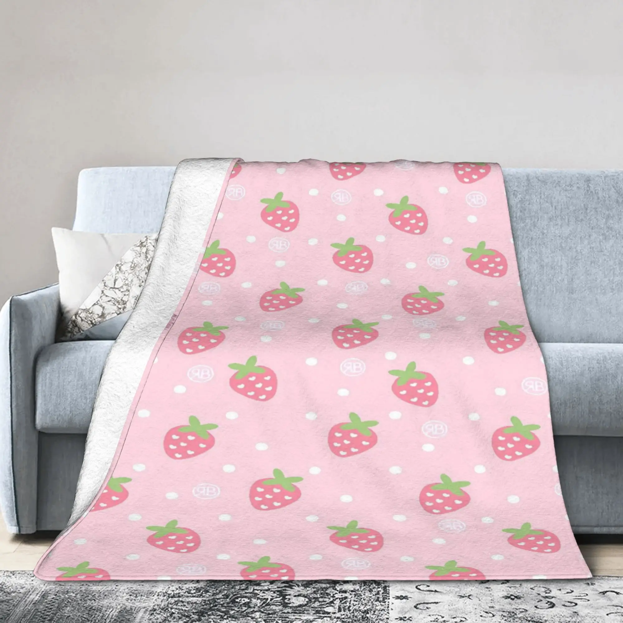 Pink Strawberry Polka Dot Blanket Travel Office Flannel Throw Blanket For Couch Chair Warm Soft Quality Bedspread Gift Idea