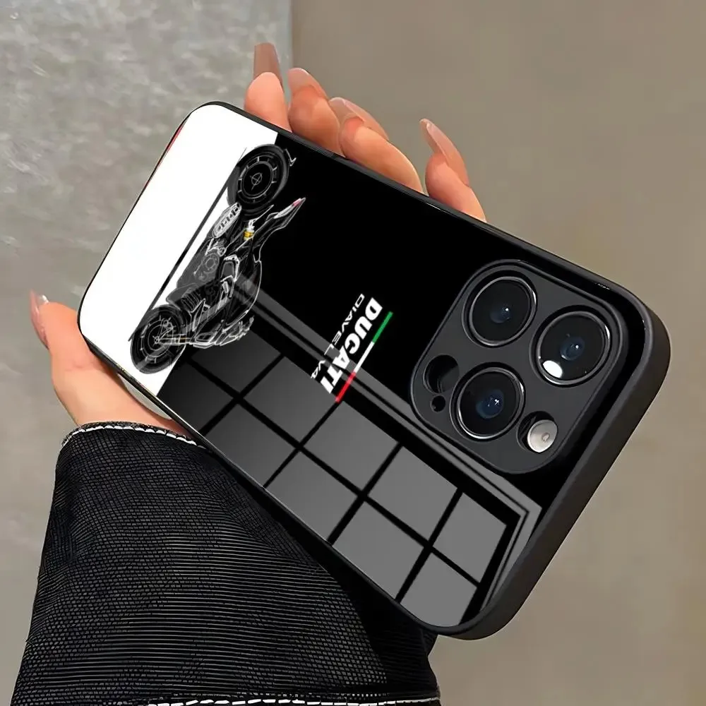 Funda de Teléfono con Diseño de Motociclismo para iPhone 17e 17 16 16e 15 14 13 12 Mini 11 Air Pro Max Plus, Marco de Silicona y Cristal, Diseño D-Ducaties