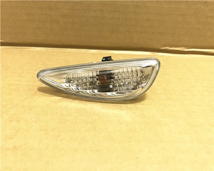 

For Hyundai elantra Verna fender wing lights side lights turn signals turn signals