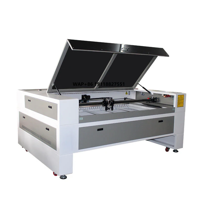 : Prodotti in vetro organico