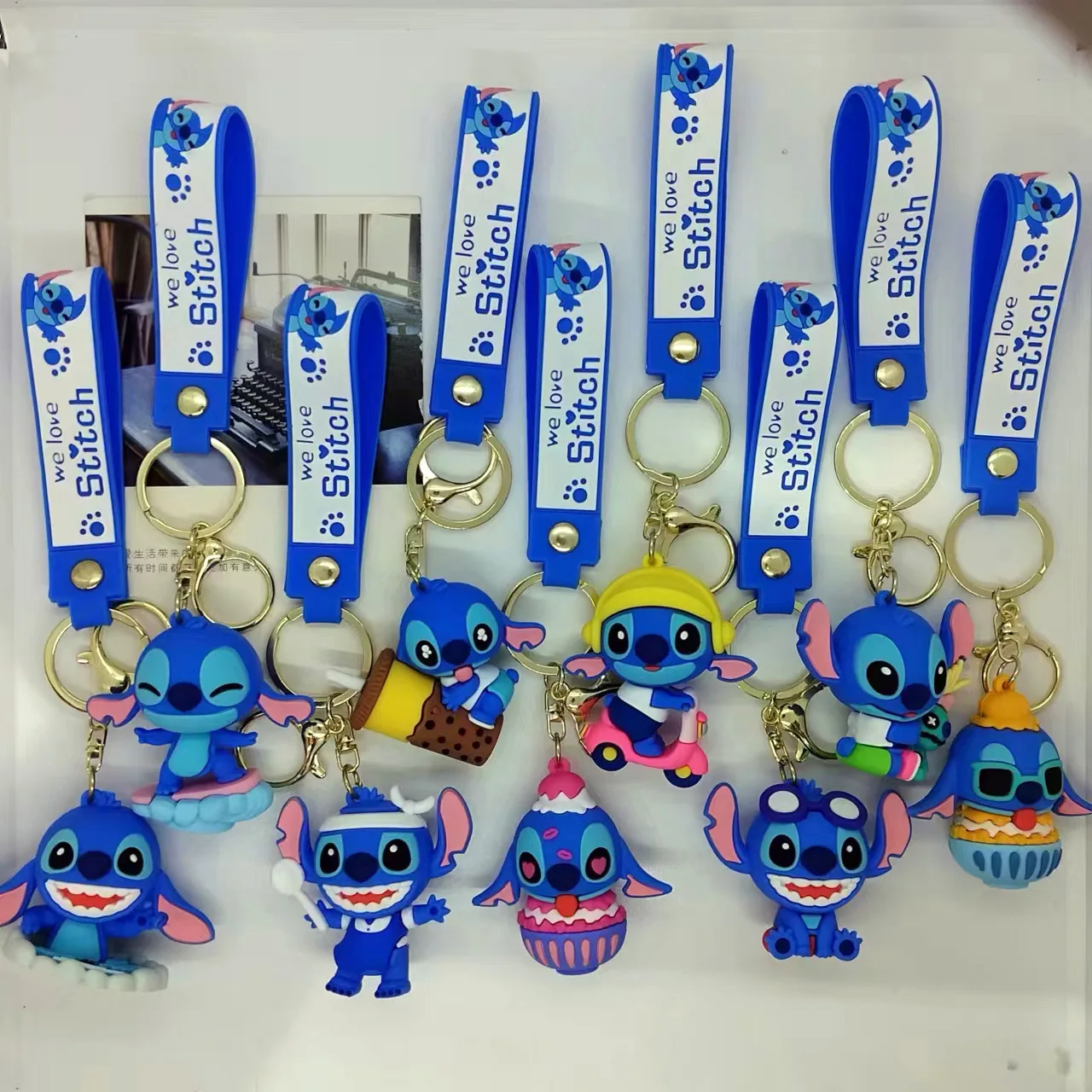 New Disney Cute Stitch Keychain Anime Car Bag Key Chain Keyholder Creative Cartoon Charm Doll Pendant Accessories Kids Xmas Gift