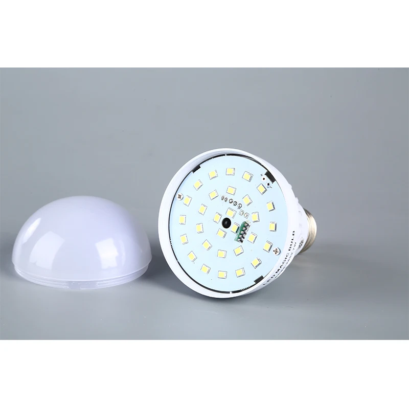 Lâmpada recarregável de emergência, controle remoto inteligente LED, lâmpada mágica, automático acender, falha de energia, 7W, E27, 220V