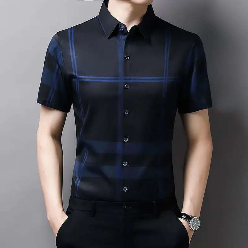 

Plaid Check Red Short Sleeve Men's Shirt Cheap Brand with Collar Fashion Man 2025 Korean Style Popular Clothes Sale Male Shirts