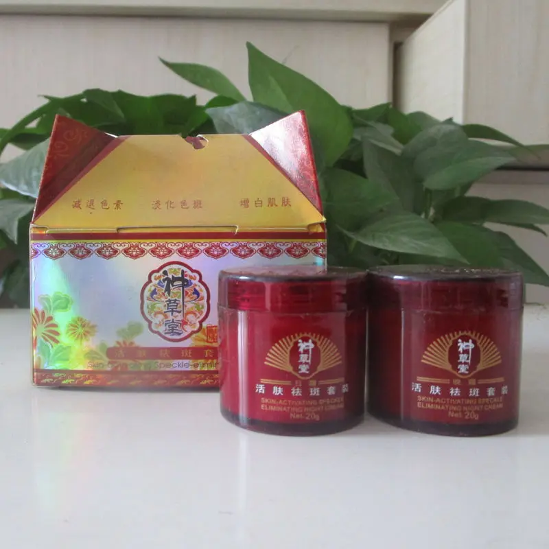 

Herbal Temple Dark Spot Corrector - Revitalizing Brightening Cream for Spots & Acne Marks, Face Cream