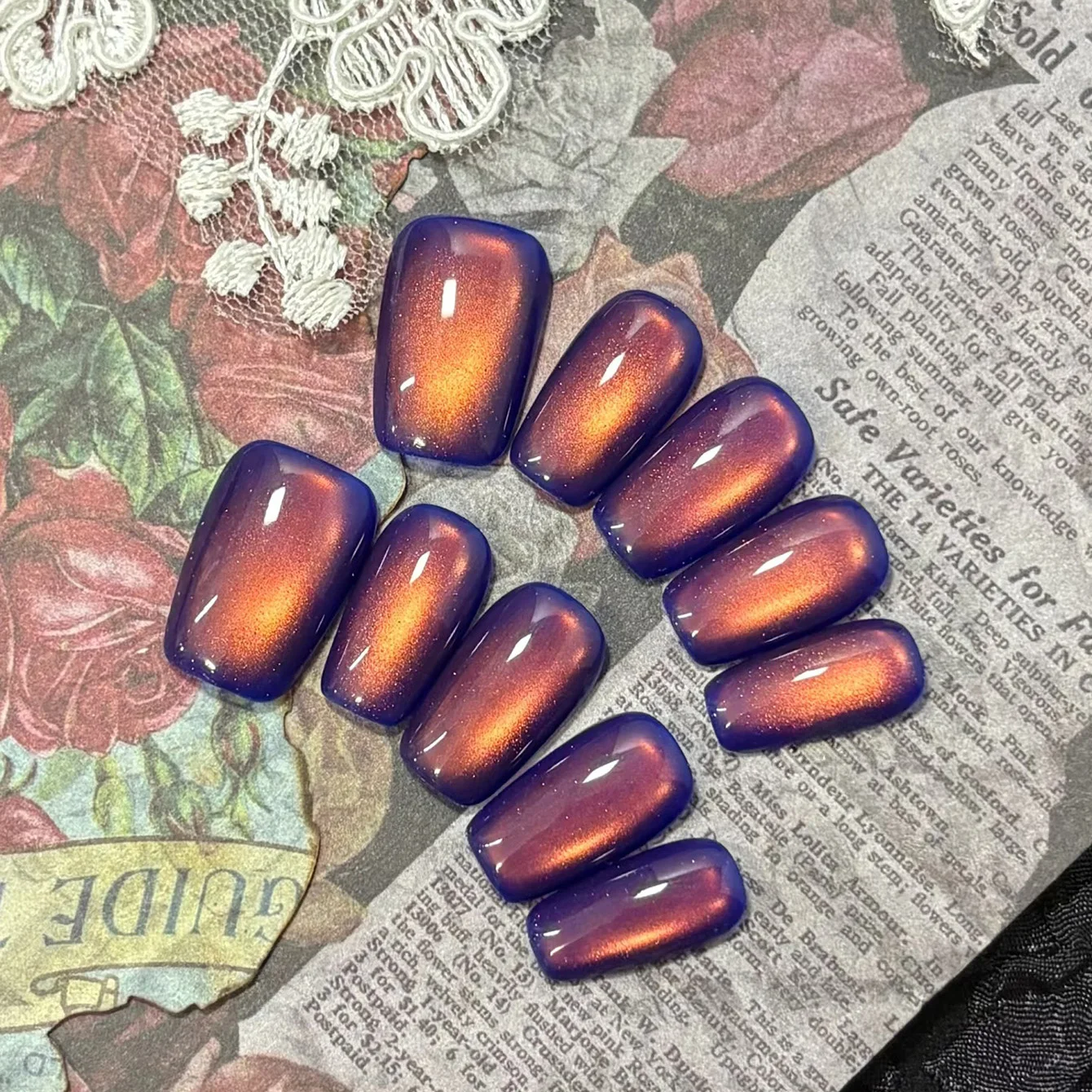 1pcs SHAKA Burning Cloud Cat's Eye Gel Nail Polish Deep Purple Background Orange Red White Versatile Nail Enhancement Supplies