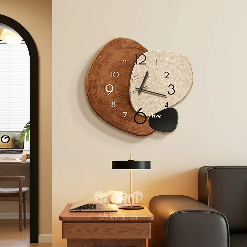 

Medieval style clock wall clock living room high-end simple clock wall 2025 new light luxury high-end family white wall