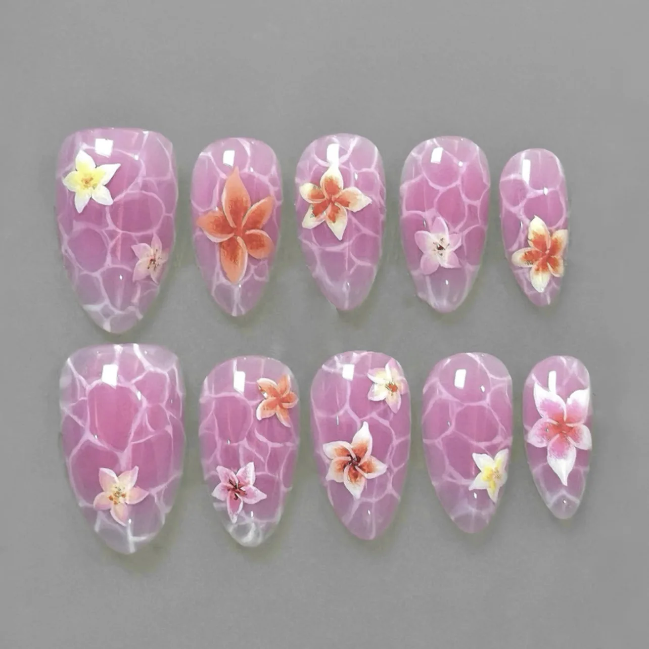 

24pcs Short Almond False Nails Summer Flower Design Press on Nails Wearable Purple Full Cover Nail Tips Sets Fake Nail Finished