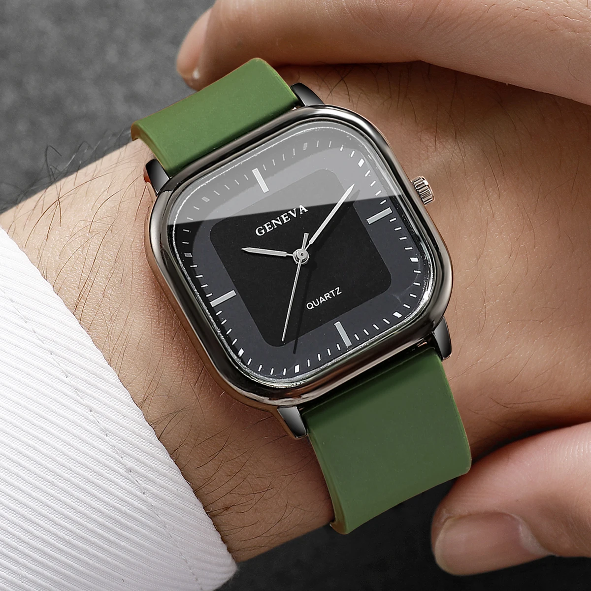 1/3 قطعة مجموعة ساعات رجالية مربعة الشكل عادية سيليكون ساعة يد بحزام للرجل ساعة Reloj Hombre (بدون صندوق)