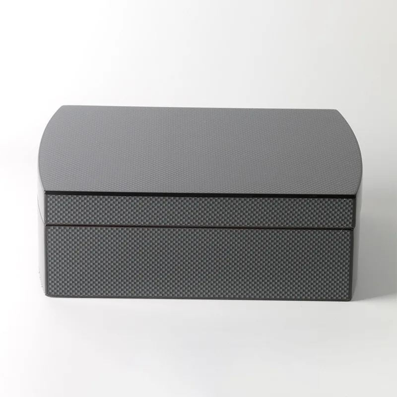 

Portable Moisturizing Storage Cedar Carbon Fiber Humidor