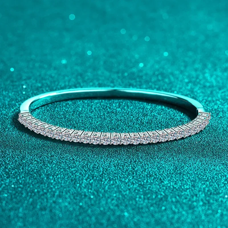 White Gold 18K Bangles for Women Full of Moissanite Diamond Bangle Full of Stars to Give Girlfriend Gift Wedding Fine Jewelry