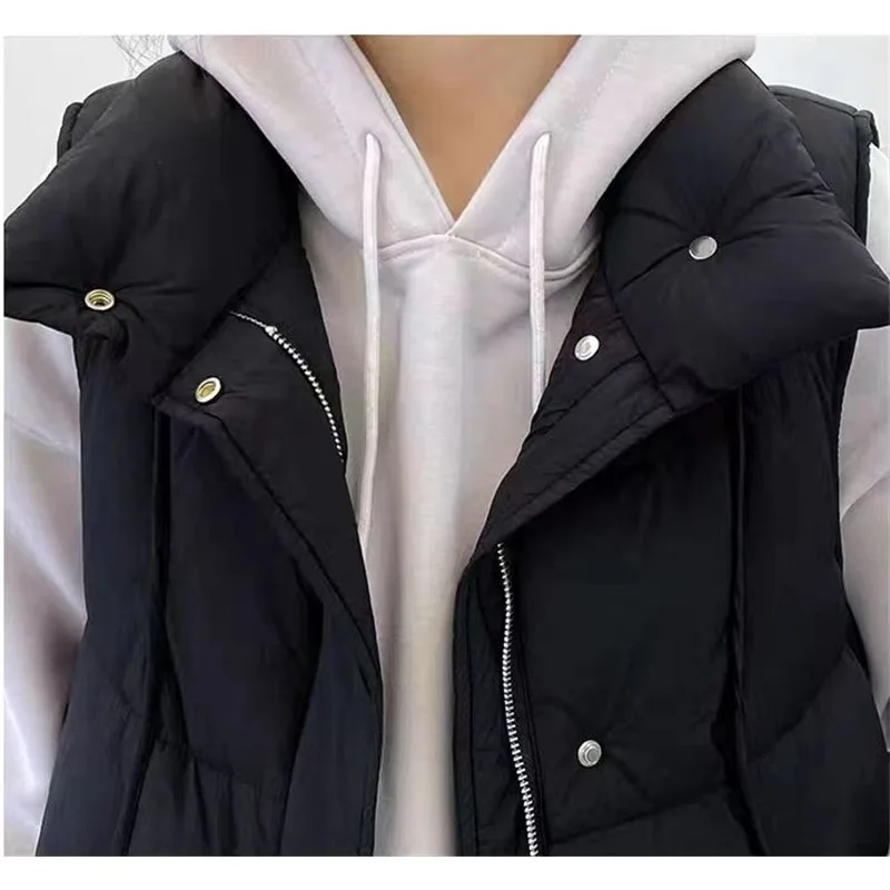 سترة أوروبية فضفاضة من القطن سترات للسيدات لخريف وشتاء 2025 معطف جديد بدون أكمام مقاس كبير صدرية معطف خارجي للسيدات