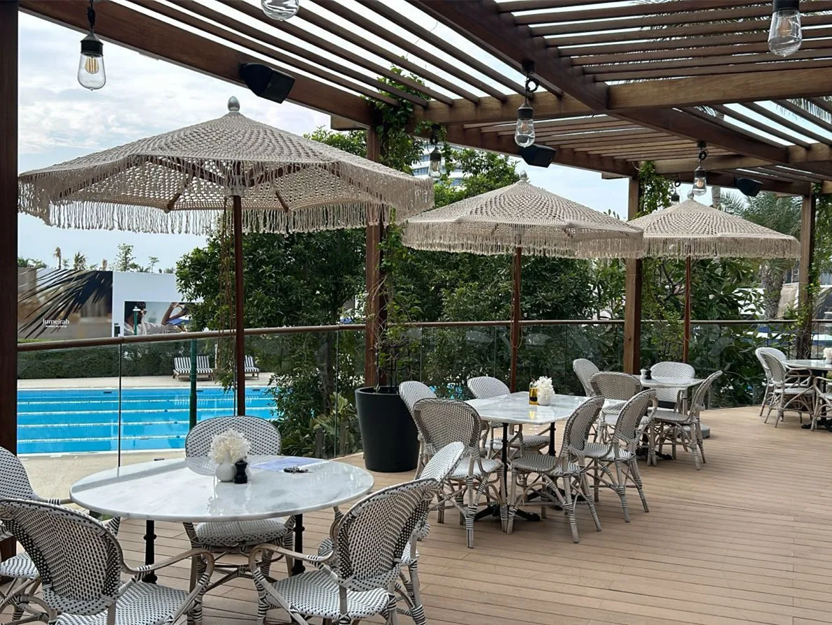 Neu eingetroffener Macrame Bohemian Sun Garden Strandschirm mit Quaste