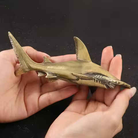 Large Hammerhead Shark Miniatures Living Room Brass Ornament Antique Copper Animal Figurines Home Decoration Crafts Funny Gifts