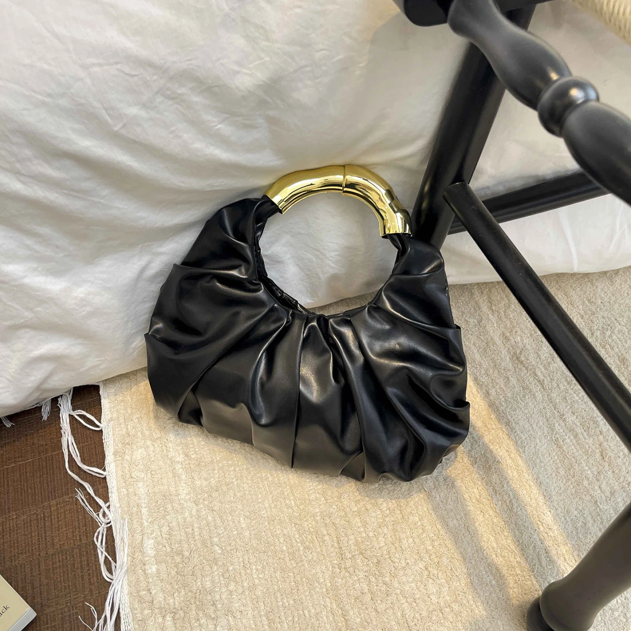 bolsa-nuvem-elegante-e-glamorosa-para-mulheres-bolsa-de-mao-em-cor-solida-bolsa-de-couro-pu-macio-e-enrugado-para-jantar-baile-de-formatura-e-banquete