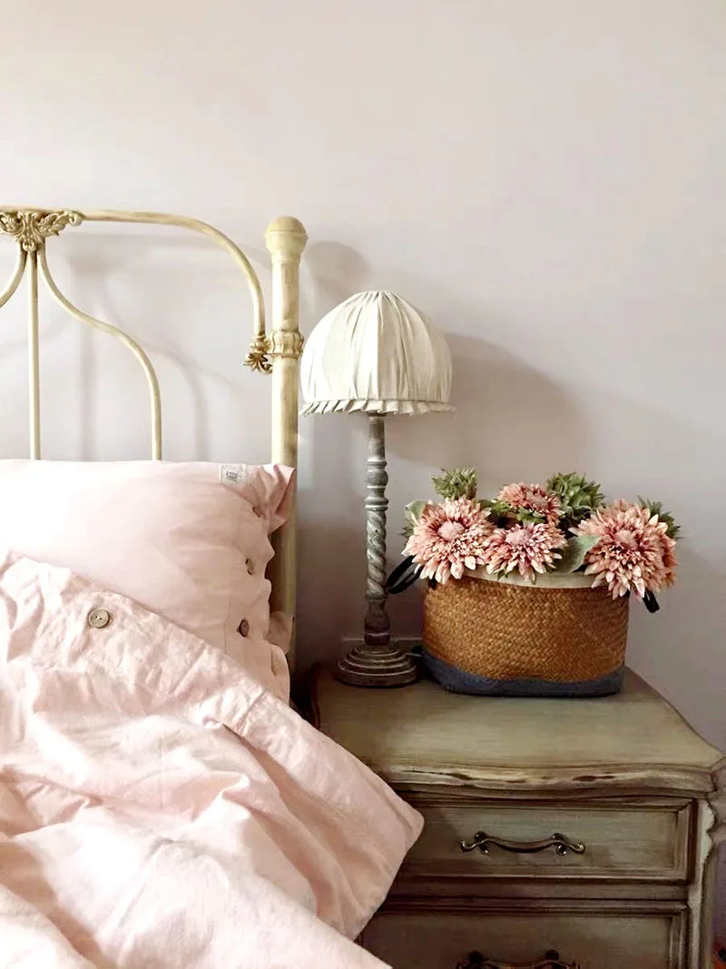 

Table lamp Northern Europe country cotton and linen retro bedside art residential personality decoration
