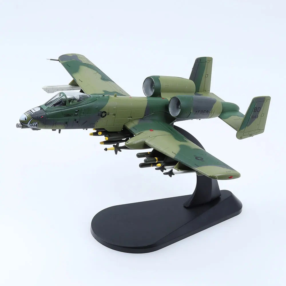 

Металлическая модель самолета-истребителя 1/100 A-10 для подарка с камуфляжным принтом