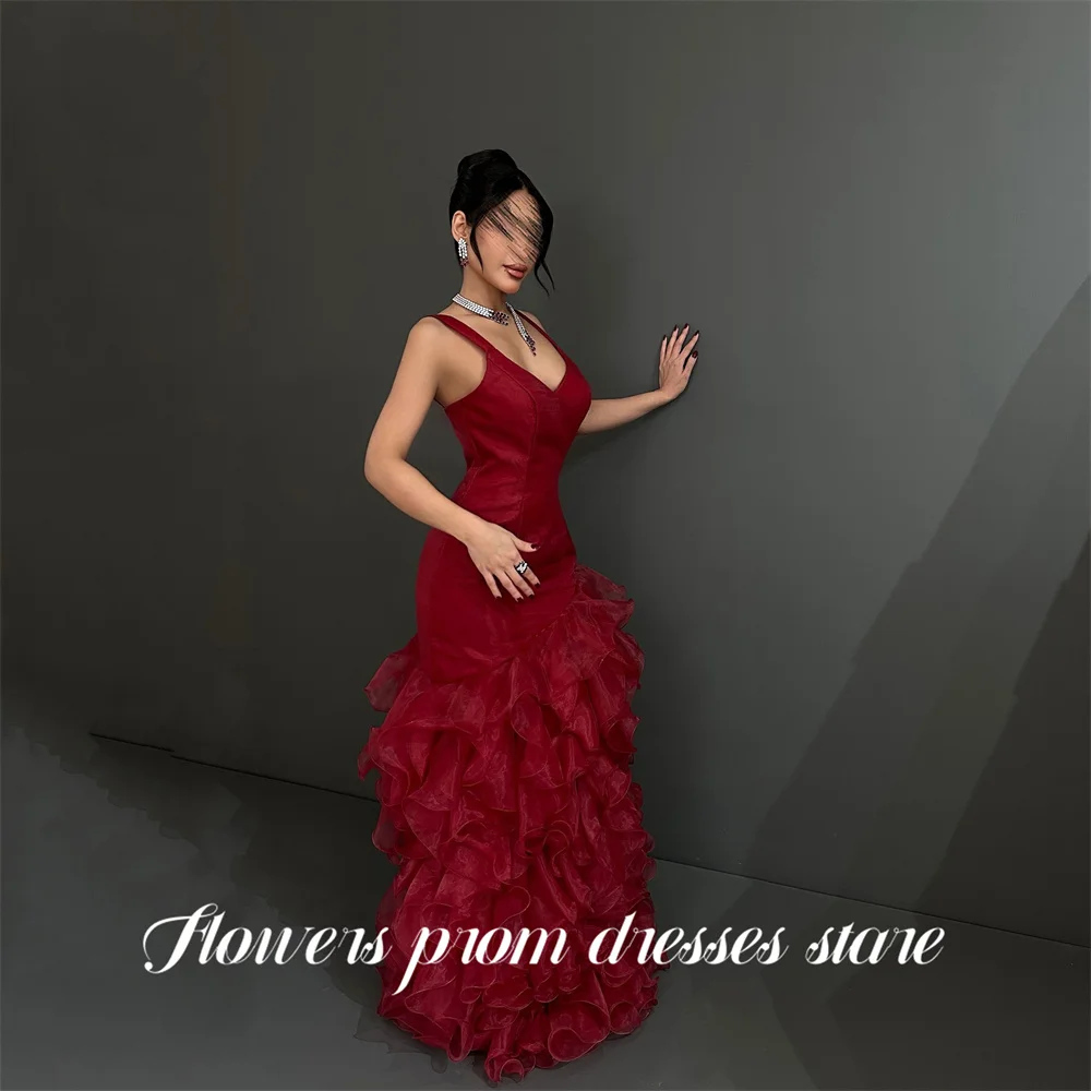 Blumen Rot Charmantes Abendkleid Schatz-Abschlussballkleid Ärmellos Rüschen Hochzeitskleid Satin Robes de Soirée Maßgeschneidert