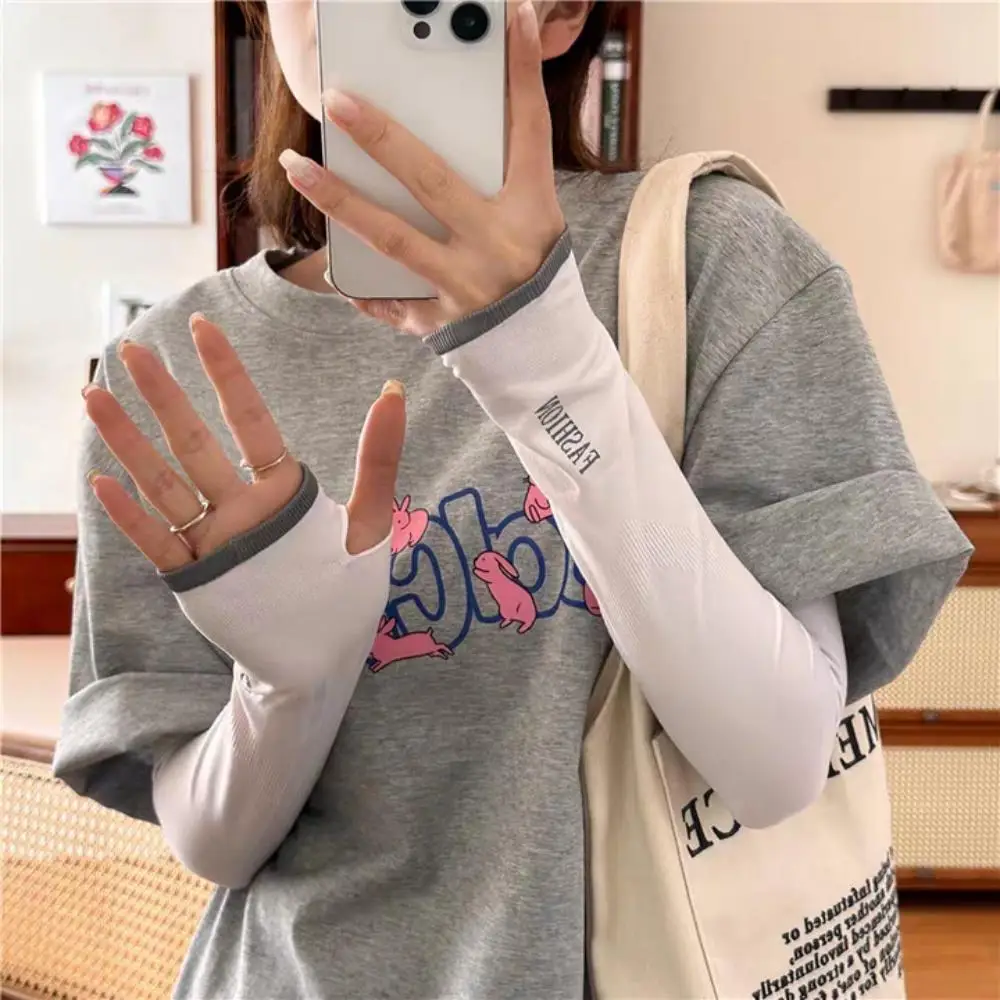 ฤดูร้อนผ้าไหมน้ําแข็งแขนแขนUnisexข้อศอกยืดหยุ่นสูงผู้ชายผู้หญิงFingerlessถุงมือยาวขี่จักรยานวิ่งข้อศอกยืดหยุ่น