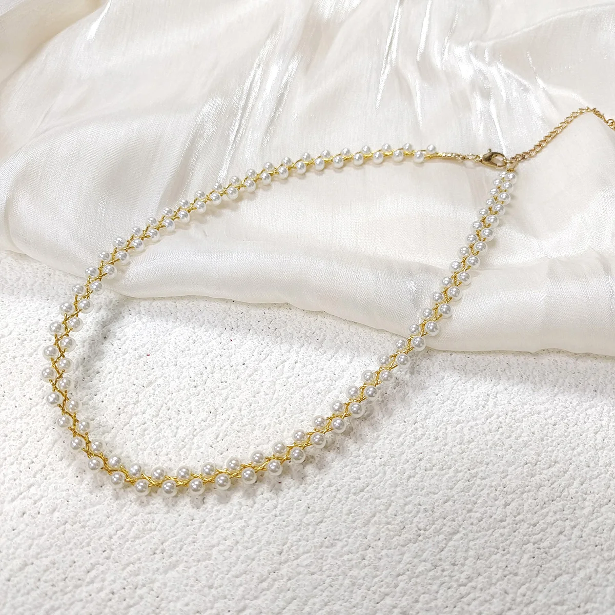 Elegant wedding jewelry imitation pearl woven women's necklace elegant white imitation pearl necklace gift jewelry