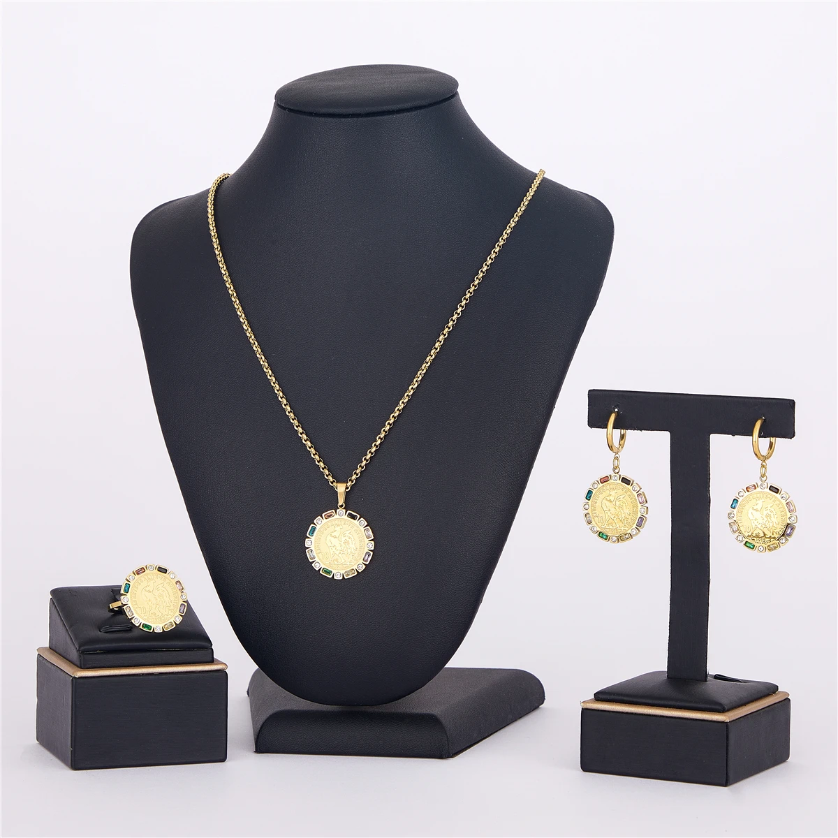 

LUIZADA 2022 Jun hot selling accessories wedding jewelry set for women Portrait coin Stainless steel with Necklace Earrings