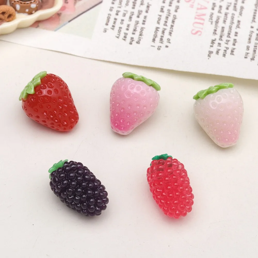 

10pcs Mini Strawberry for Dollhouse 1:12 Scale Cute Realistic Miniature Food DIY Accessories for Slime Phone Case Hair Clips