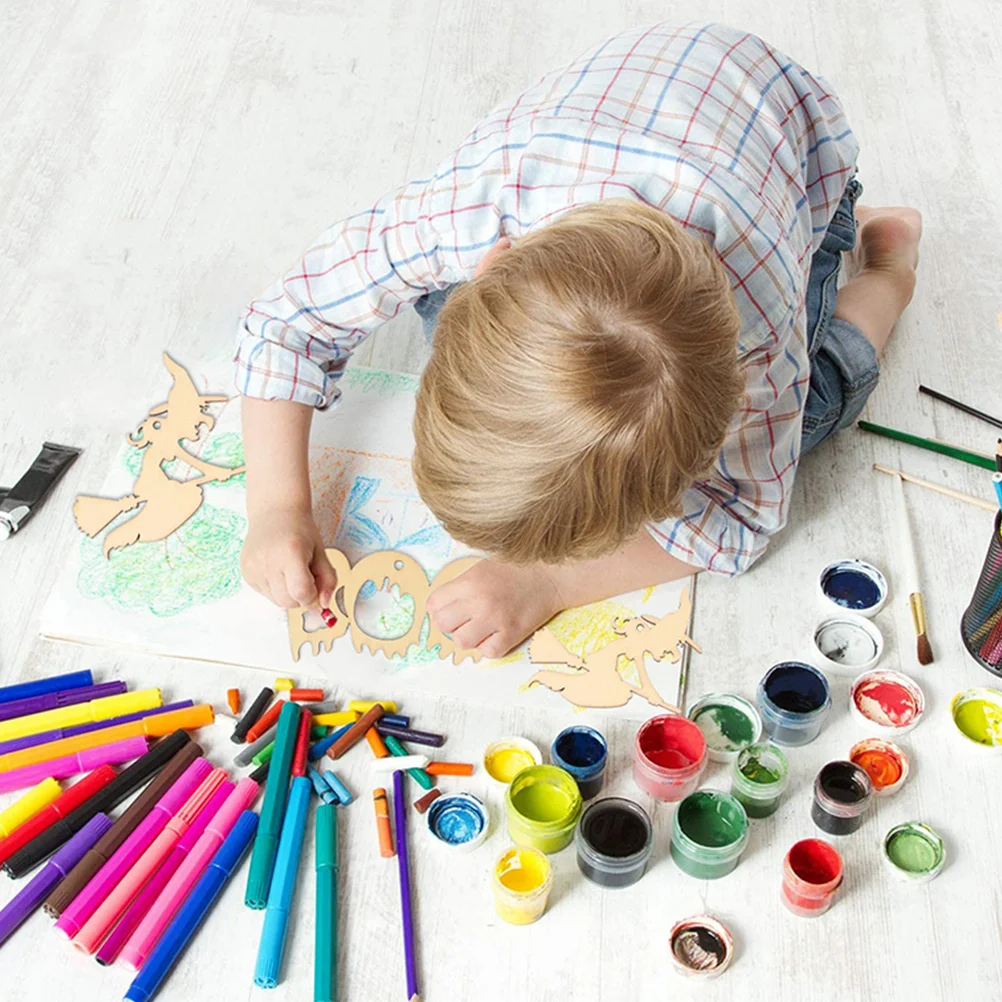 

40Pcs Halloween Wood Chip Pendant Creative DIY Graffiti Wooden Chips for Festival Celebration Witch Wood Slices