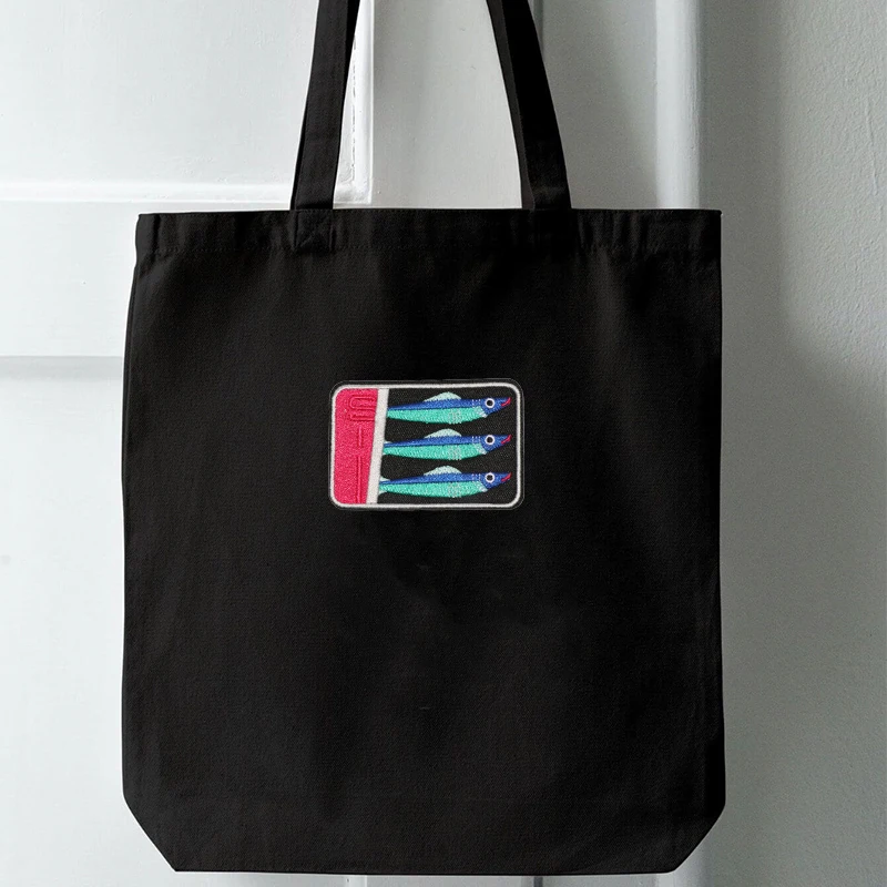 Parche bordado de estaño de sardinas, parches para coser para ropa, gorra, bolsa, chaqueta, regalo artesanal, insignia divertida con adhesivo